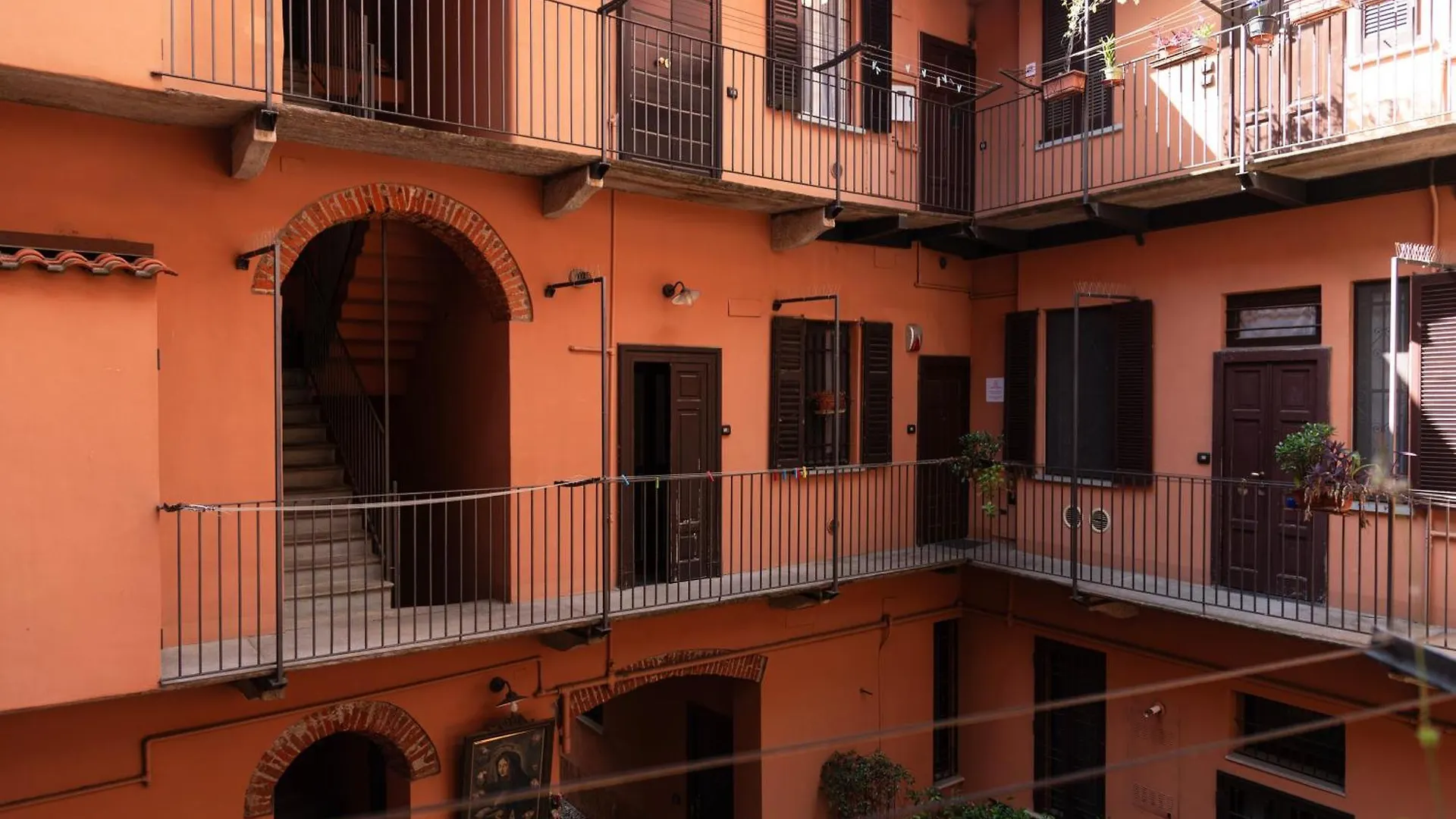 Youhosty - Nido Sui Navigli Milano 0*,